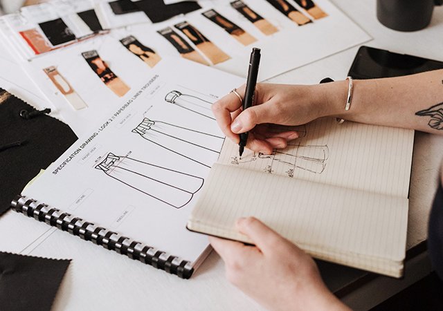 What is a Tech Pack in Fashion? Your need to know guide.