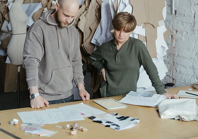 how to make a tech pack in fashion